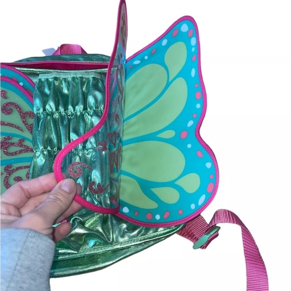 American Girl, Green Flutter Wings Doll Carrier for 14-14.5" Dolls - Picture 2 of 4